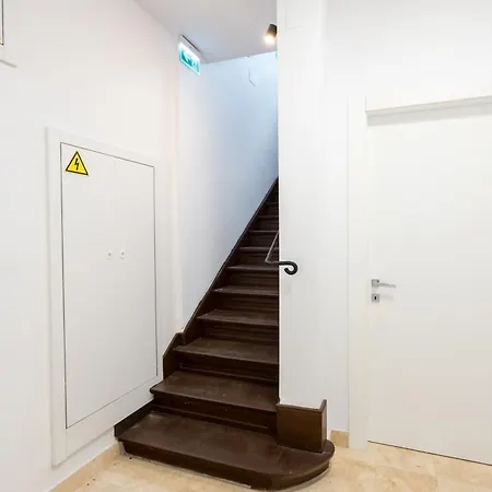 Via Romana Appartement Boekarest